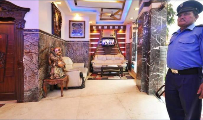 Hotel Roma Deluxe - New Delhi Railway Station 외부 사진
