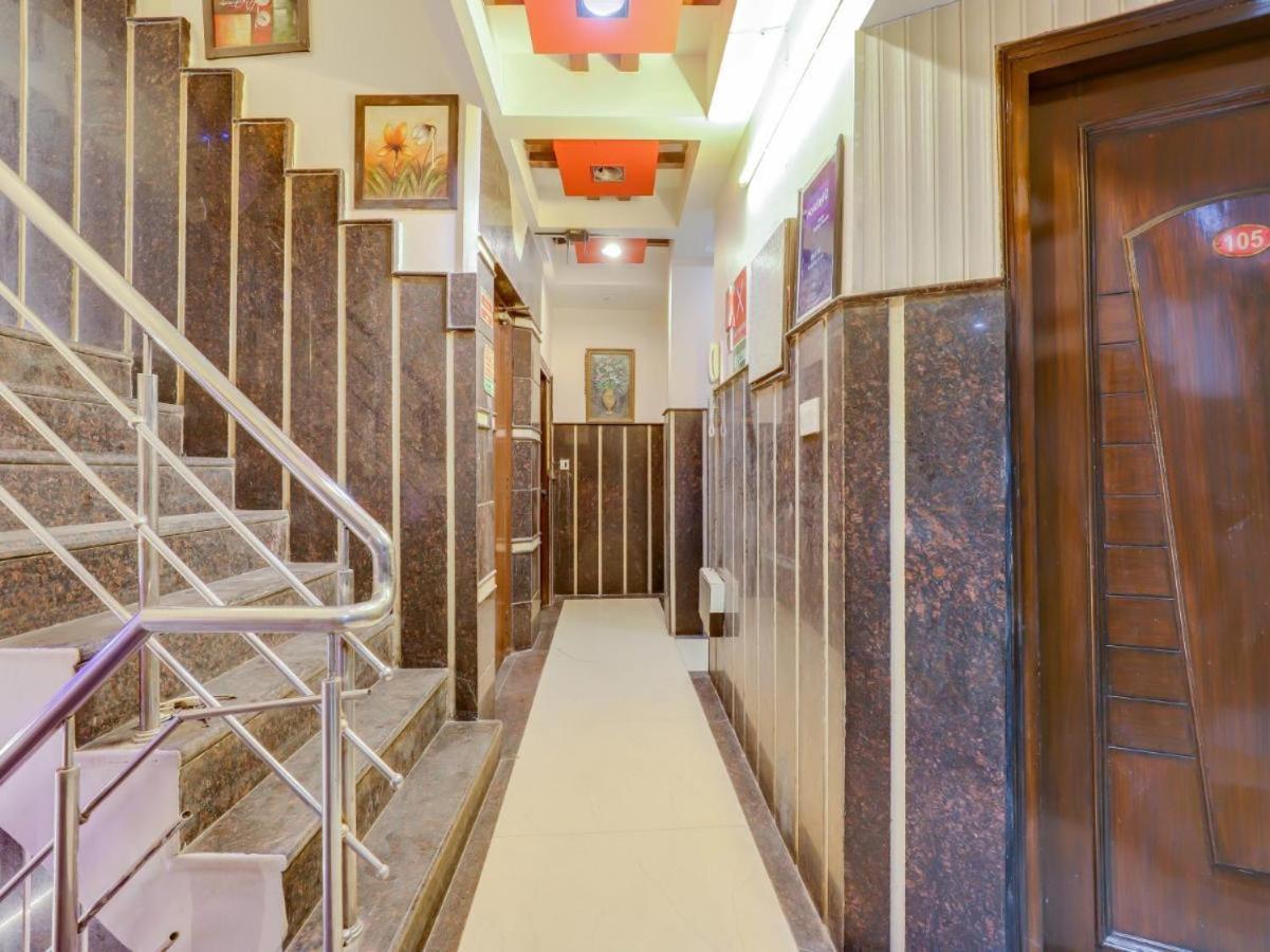 Hotel Roma Deluxe - New Delhi Railway Station 외부 사진
