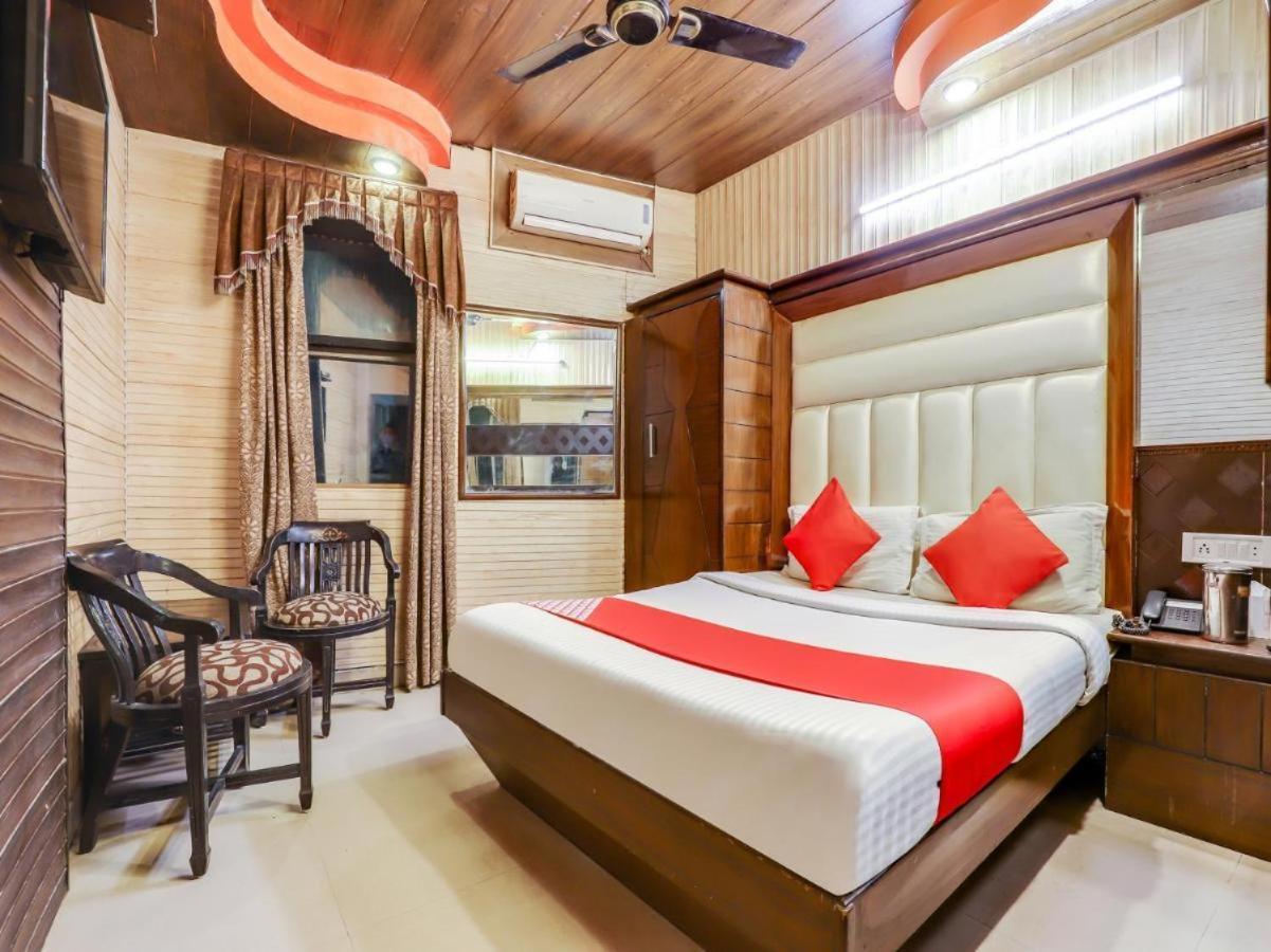 Hotel Roma Deluxe - New Delhi Railway Station 외부 사진